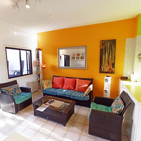 Remarkable 2-Bed House In Chayofa With Pool Екстериор снимка