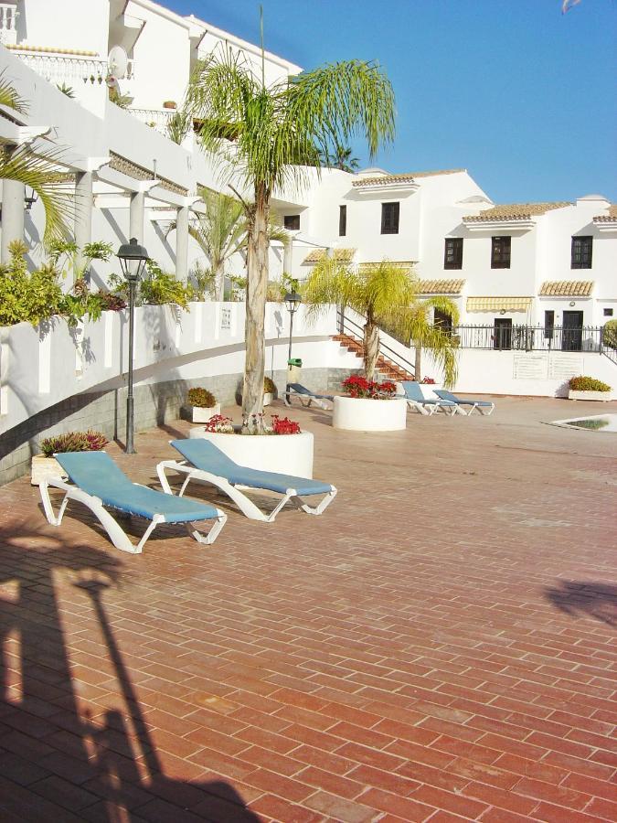 Remarkable 2-Bed House In Chayofa With Pool Екстериор снимка
